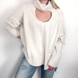 RORA Del Fiore/Preowned Women's Sweater Oversized Fit in Soft White L/XL